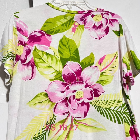 Reformation floral top size XS T shirt Tunic: : Box E-02: - Picture 4 of 6